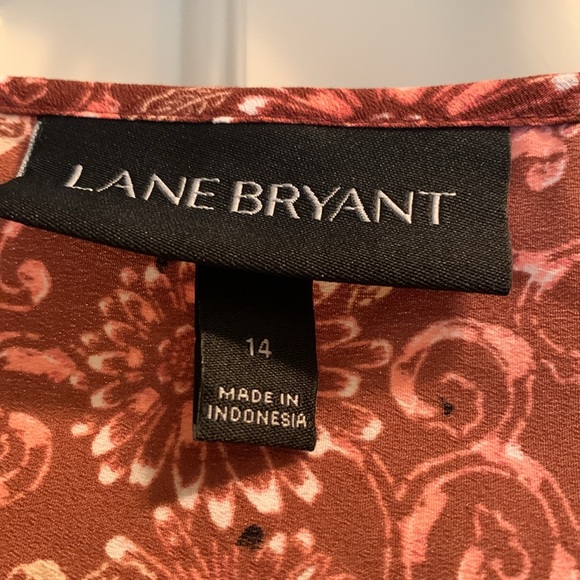 EUC Lane Bryant blouse with flutter sleeves size 14. Pink, Marron and brown. - Picture 2 of 5